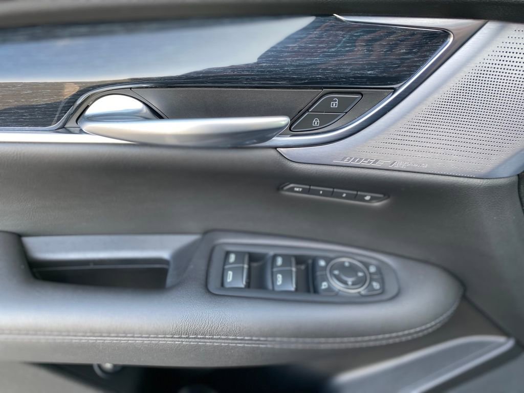 Used 2025 Cadillac XT5 Premium Luxury image 20