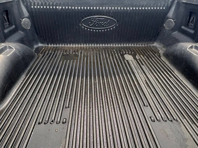 Used 2017 Ford F150 XLT w/ Equipment Group 302A Luxury AWD/4WD image 17