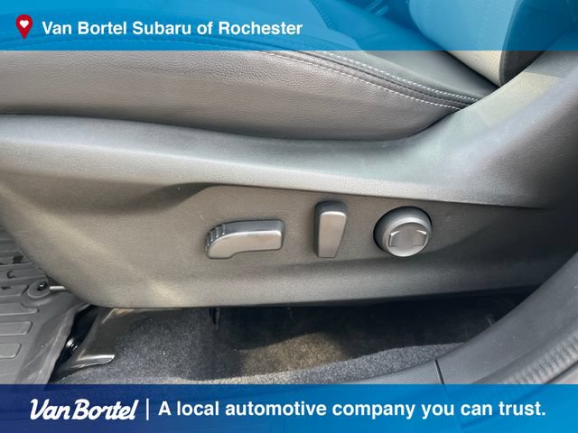 Used 2023 Subaru Forester Limited AWD/4WD image 16