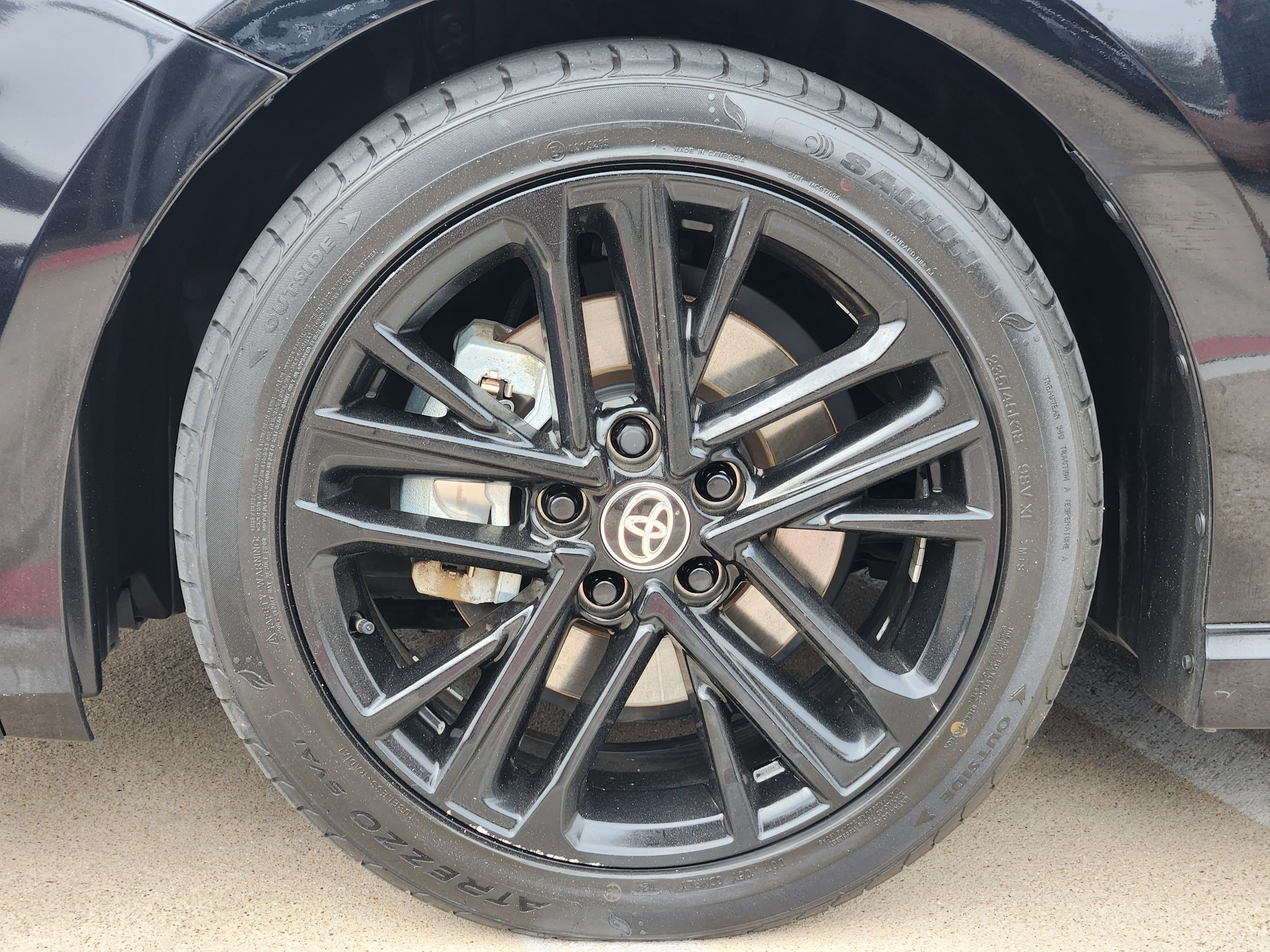 Used 2025 Toyota Camry LE image 11