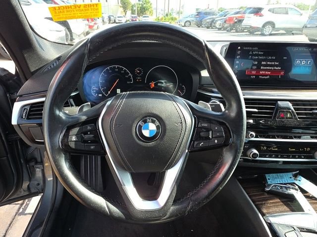 Used 2019 BMW 540i w/ Executive Package RWD image 16