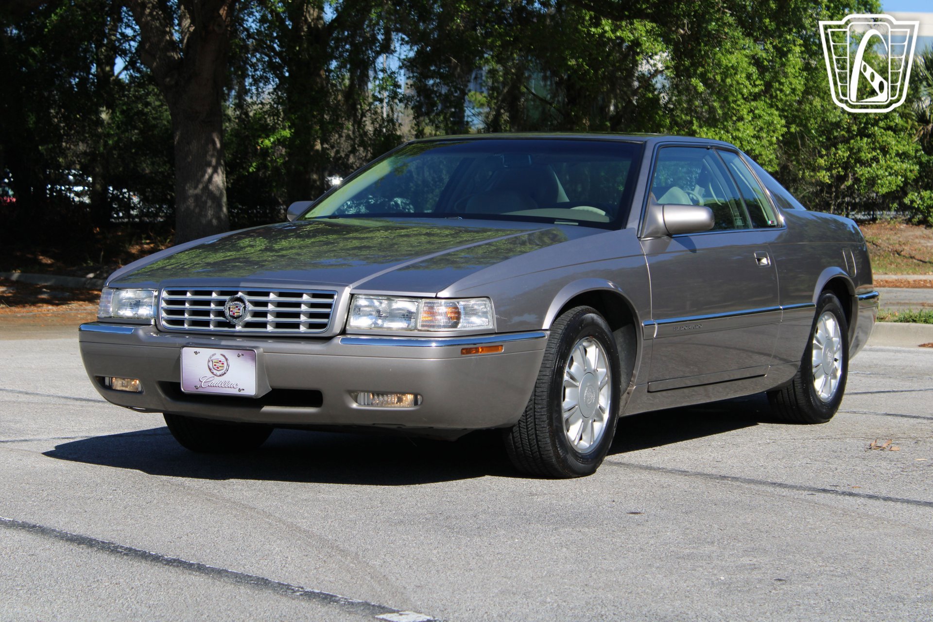 Used 1996 Cadillac Eldorado image 4
