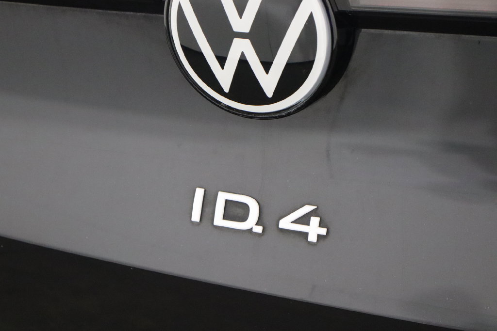 Used 2023 Volkswagen ID.4 Pro S RWD image 39