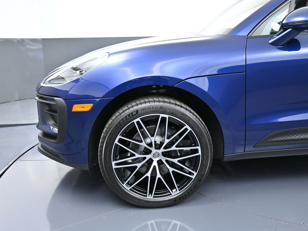 New 2026 Porsche Macan image 12