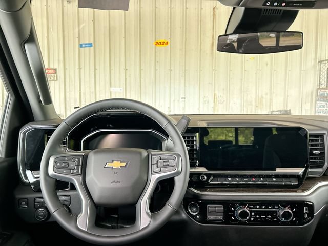 New 2026 Chevrolet Silverado 2500 LT w/ Convenience Package AWD/4WD image 10