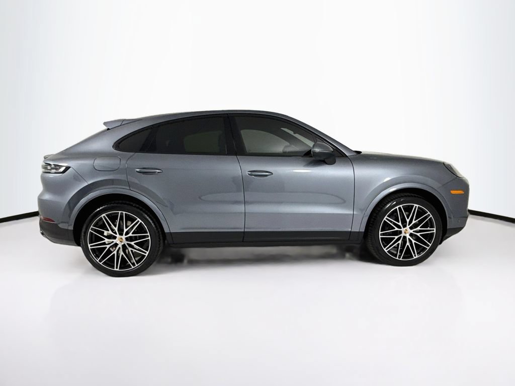 New 2026 Porsche Cayenne Coupe AWD/4WD image 8