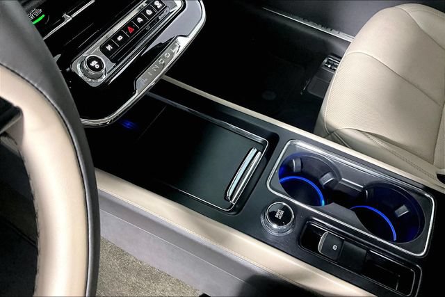 Used 2023 Lincoln Corsair Reserve FWD image 16