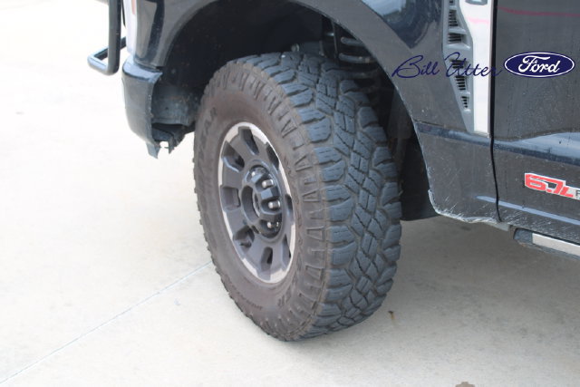 Used 2026 Ford F250 Platinum w/ Platinum Plus Package AWD/4WD image 9