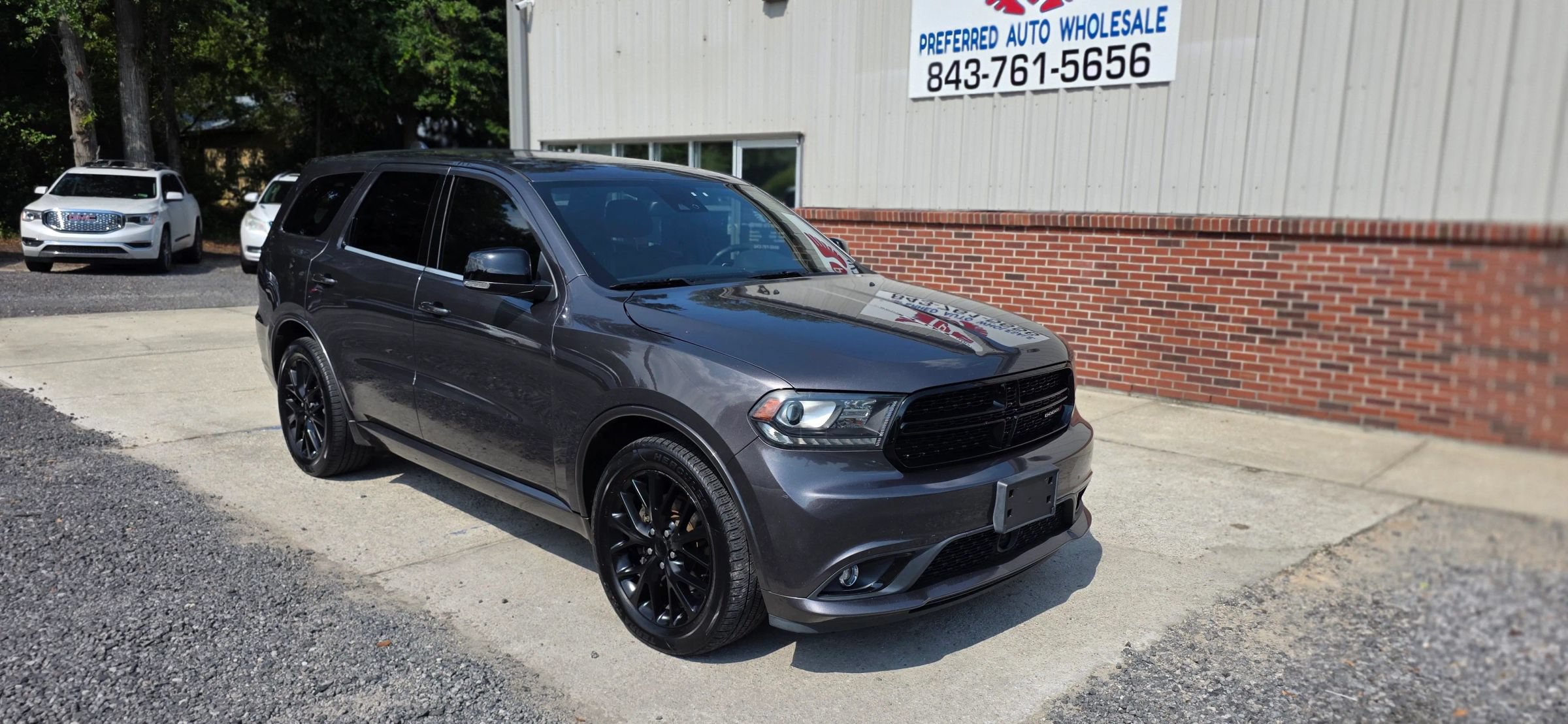 Used 2016 Dodge Durango R/T w/ Technology Group AWD/4WD image 2