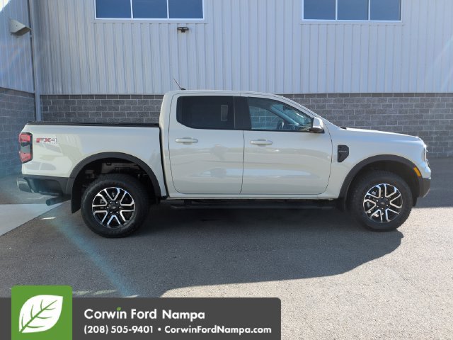 Used 2025 Ford Ranger Lariat w/ FX4 Off-Road Package AWD/4WD image 2