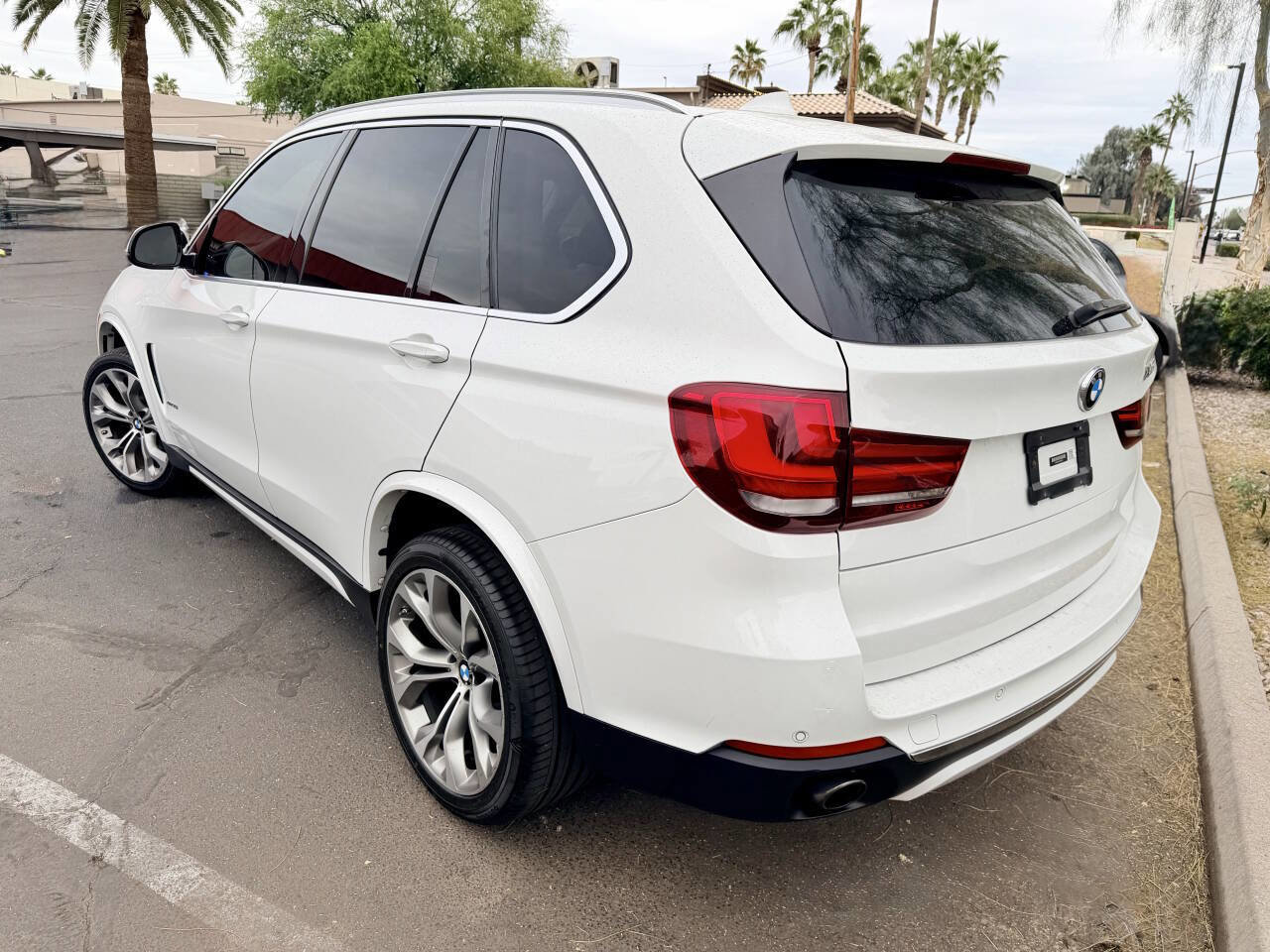 Used 2016 BMW X5 xDrive35i AWD/4WD image 6