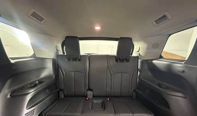 Certified 2025 INFINITI QX60 Luxe image 24