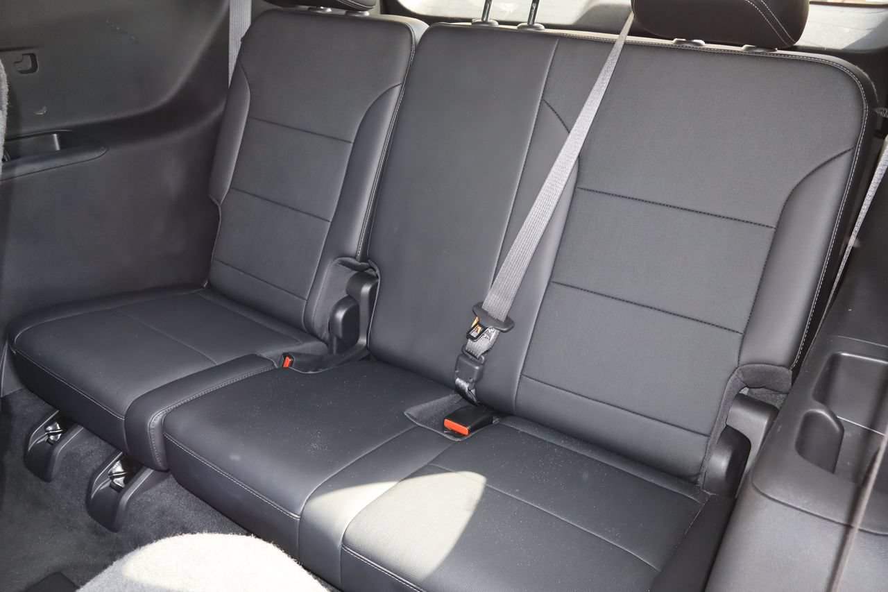 Used 2025 Buick Enclave Preferred FWD image 6