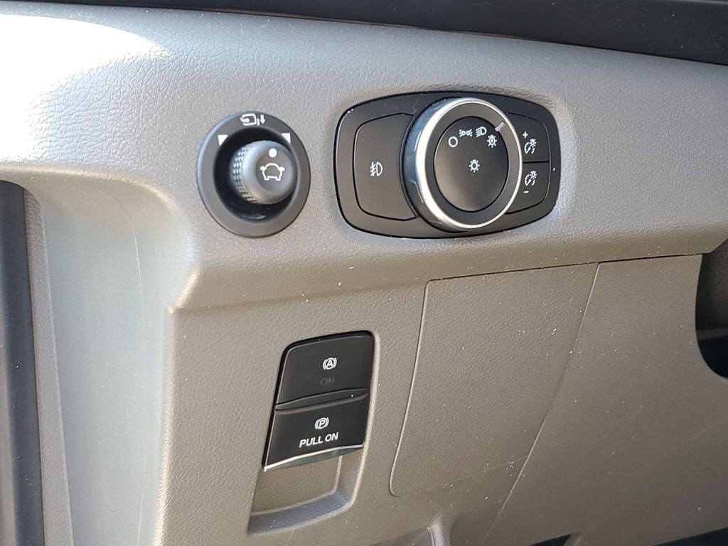Used 2024 Ford Transit 350 XLT image 17