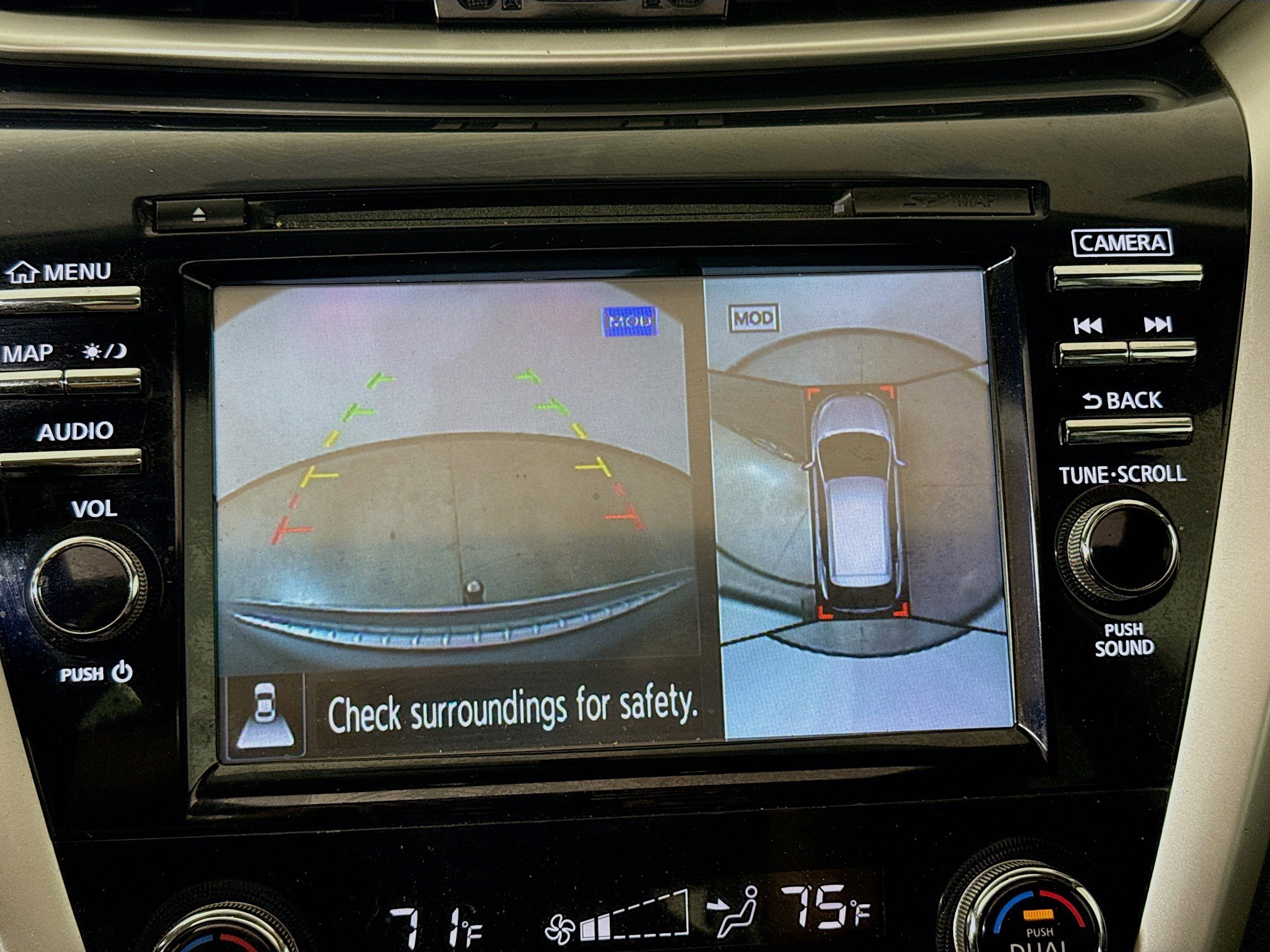 Used 2015 Nissan Murano SL w/ SL Technology Package AWD/4WD image 17