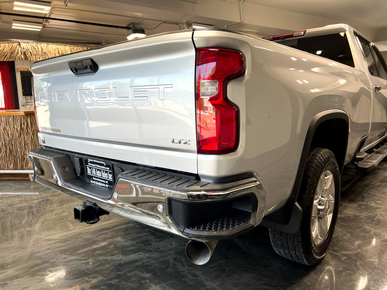 Used 2022 Chevrolet Silverado 3500 LTZ image 7