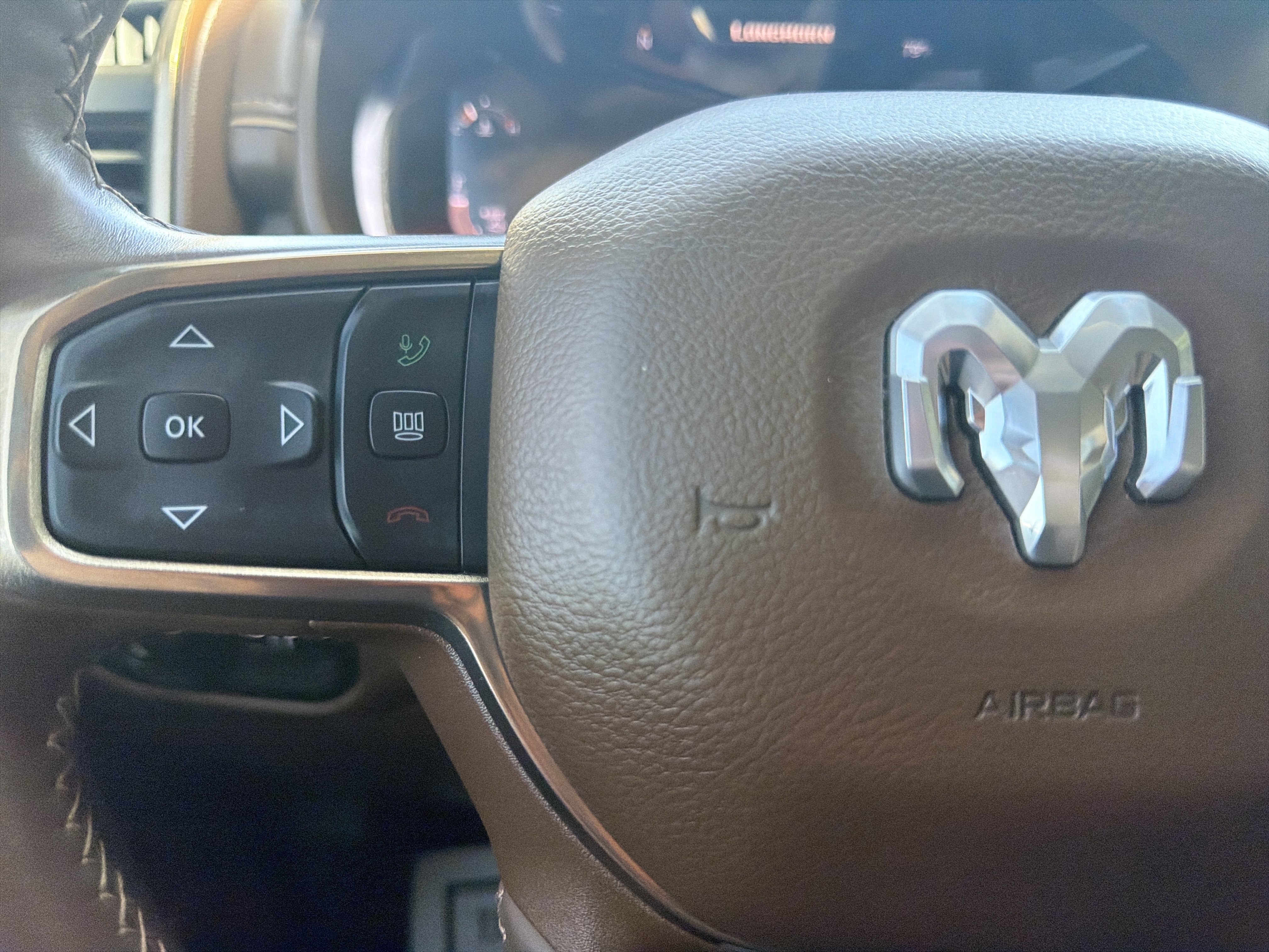 Used 2024 RAM 2500 Limited w/ Safety Group AWD/4WD image 17