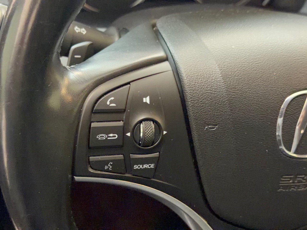 Used 2020 Acura MDX FWD image 18