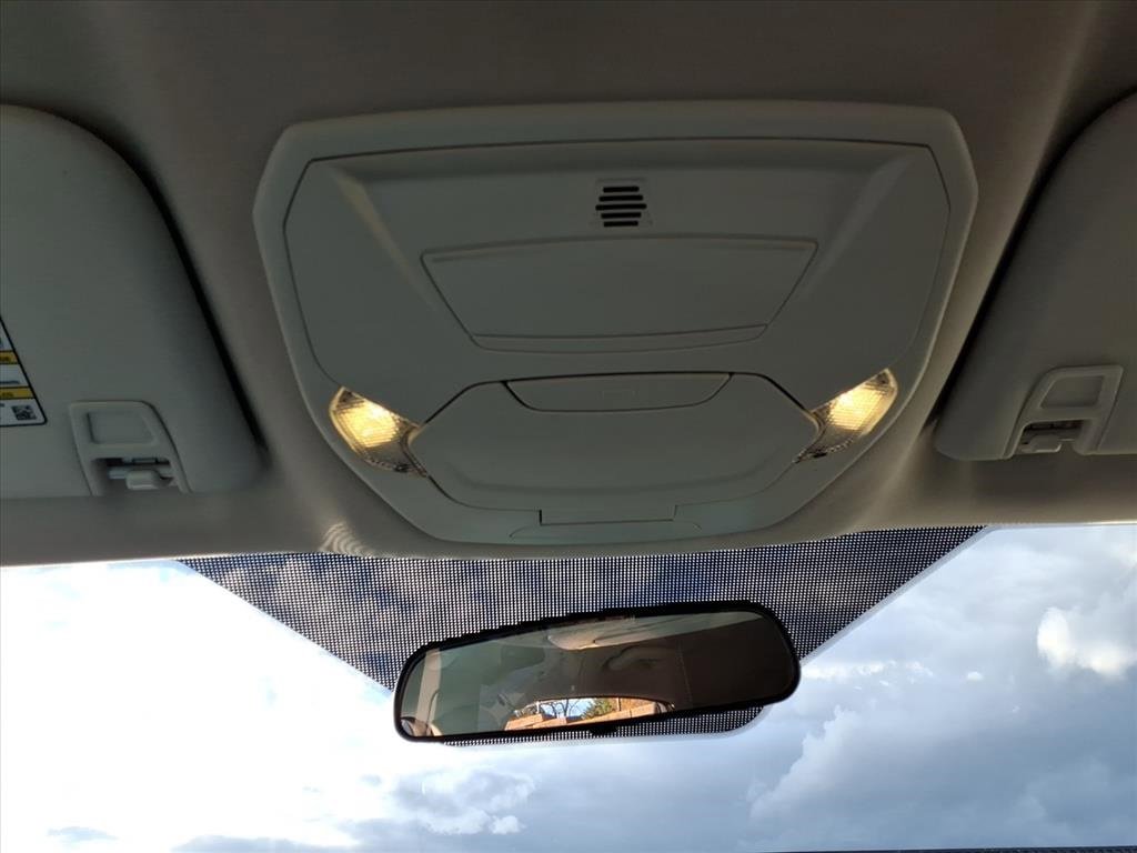 Used 2017 Ford Escape SE image 24