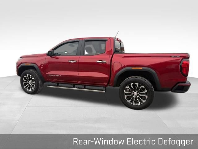 Used 2024 GMC Canyon Denali image 10