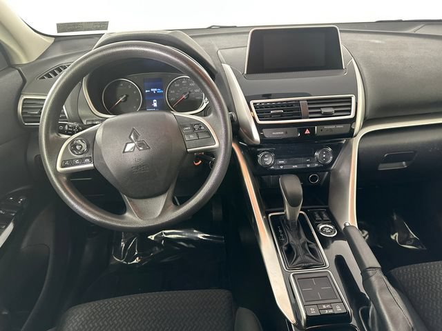 Used 2020 Mitsubishi Eclipse Cross LE AWD/4WD image 6