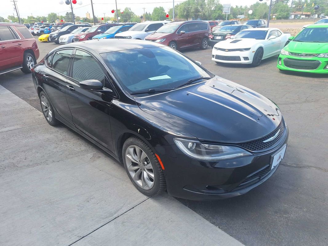 Used 2015 Chrysler 200 S w/ Navigation & Sound Group I AWD/4WD image 10