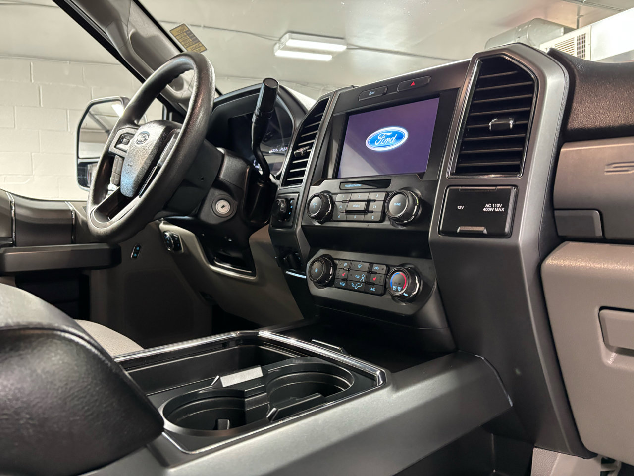 Used 2021 Ford F250 XLT w/ XLT Premium Package image 19