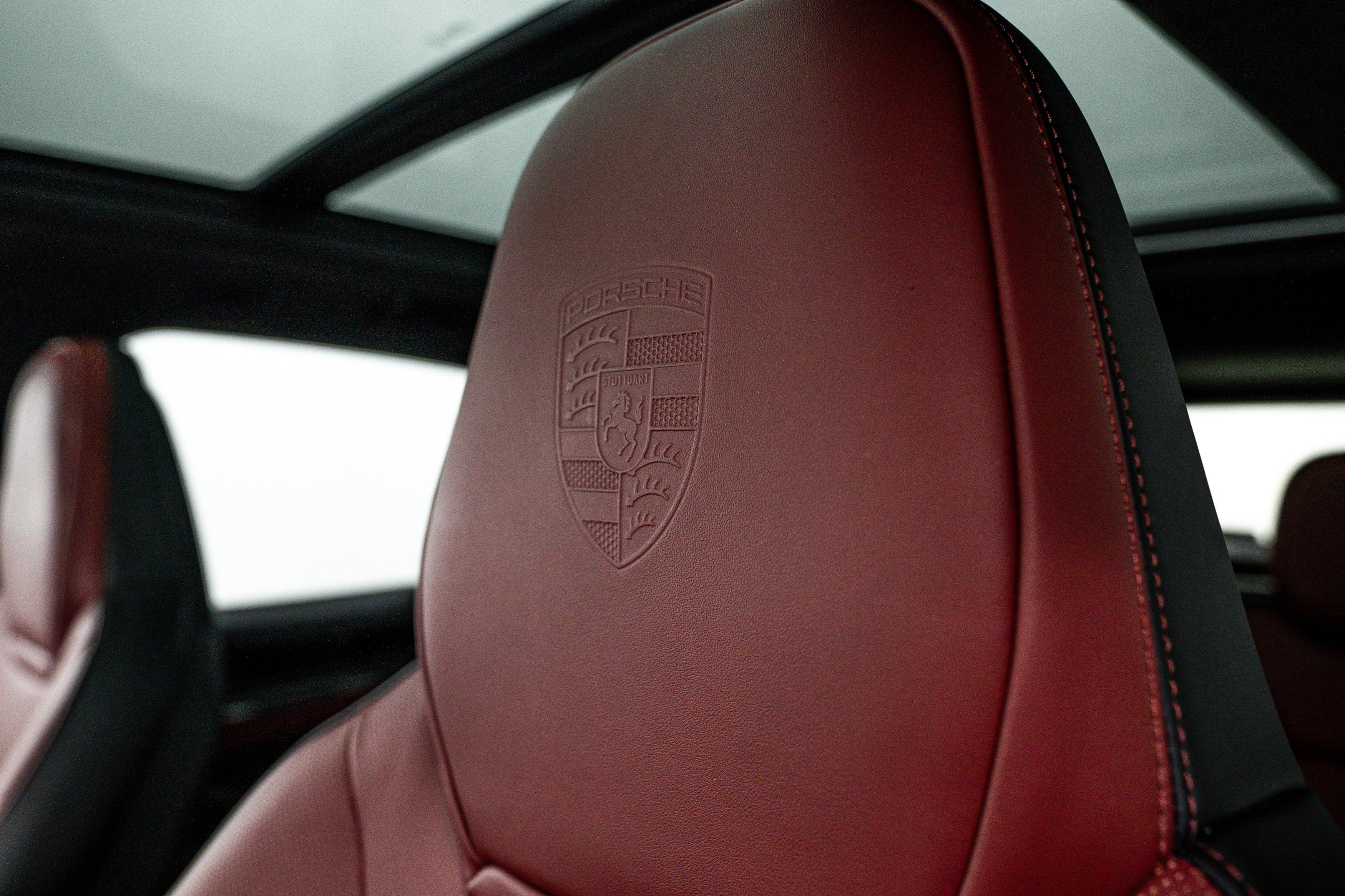 Certified 2025 Porsche Cayenne GTS AWD/4WD image 21