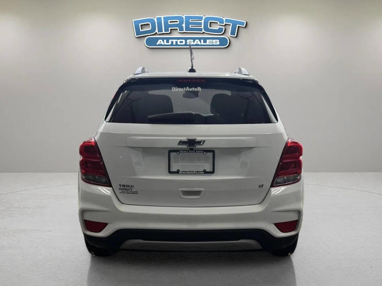 Used 2017 Chevrolet Trax LT w/ LT Convenience Package image 5