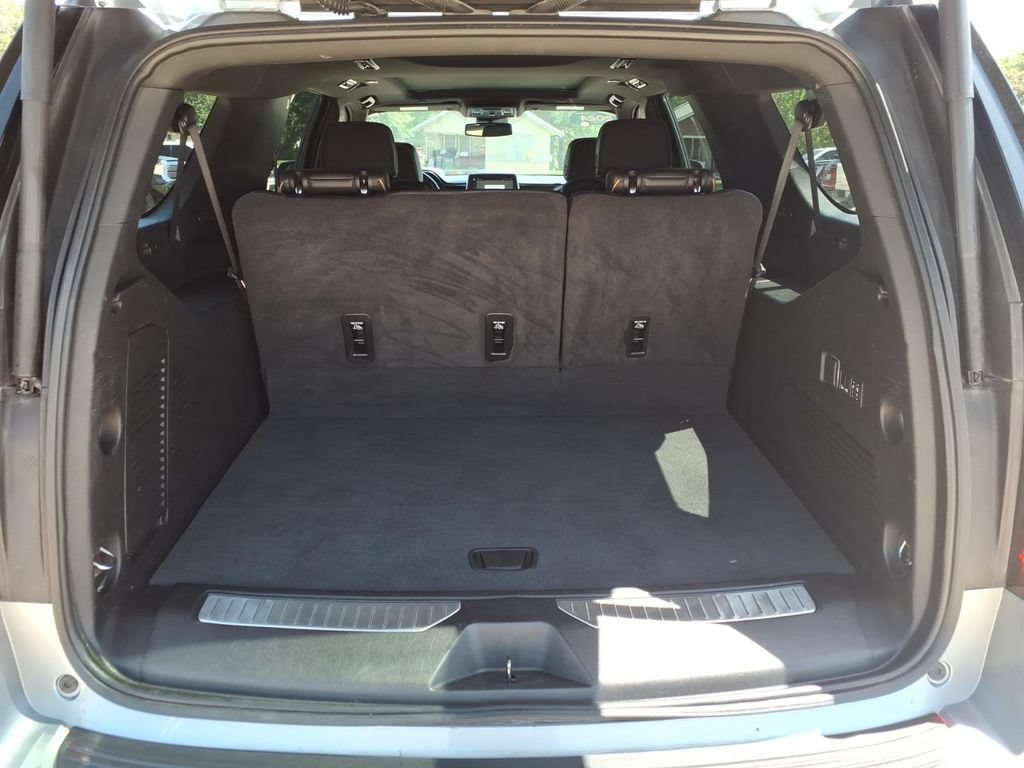 Certified 2024 GMC Yukon XL AT4 w/ AT4 Premium Plus Package AWD/4WD image 12