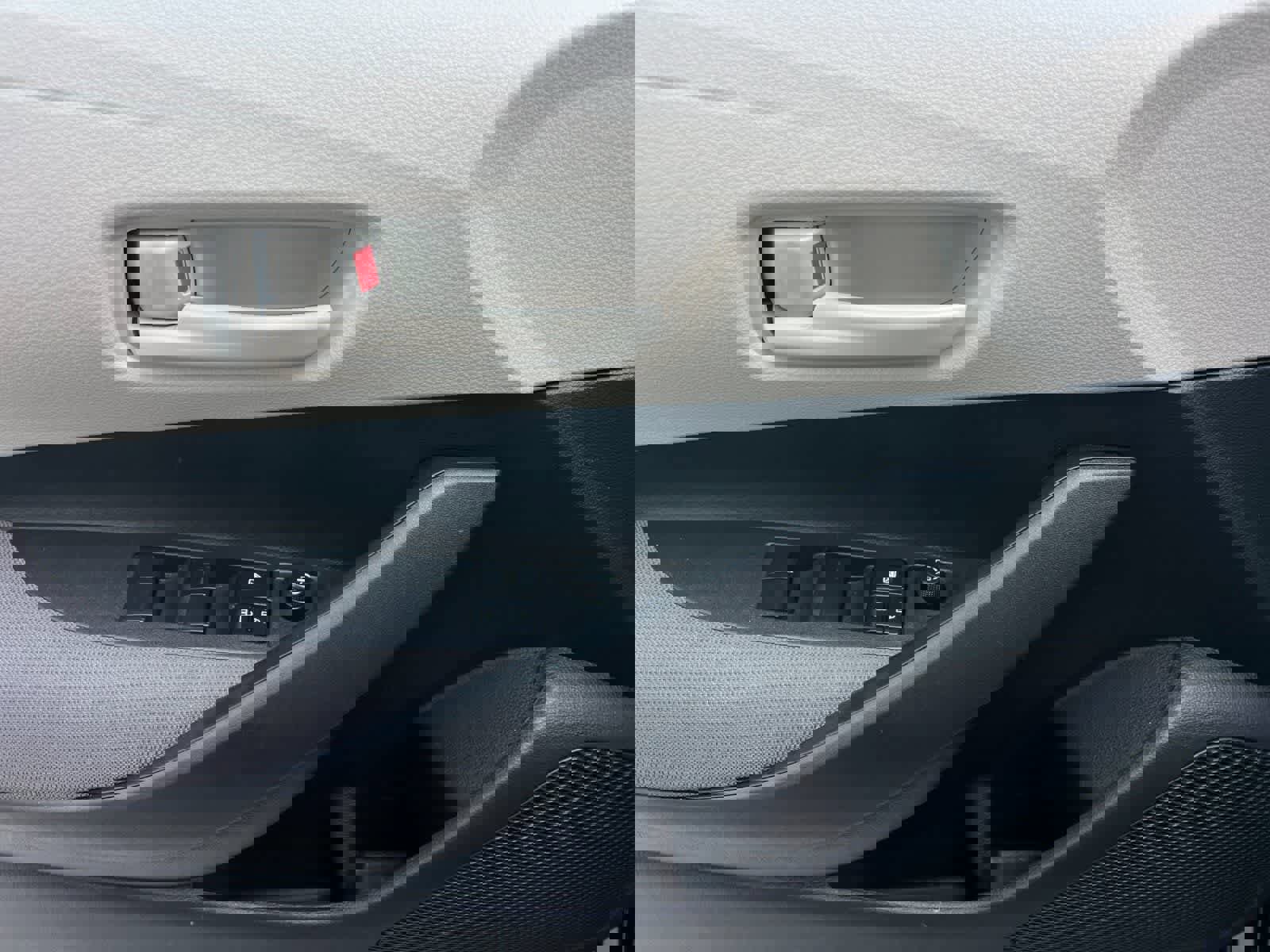 Used 2026 Toyota Corolla LE image 13