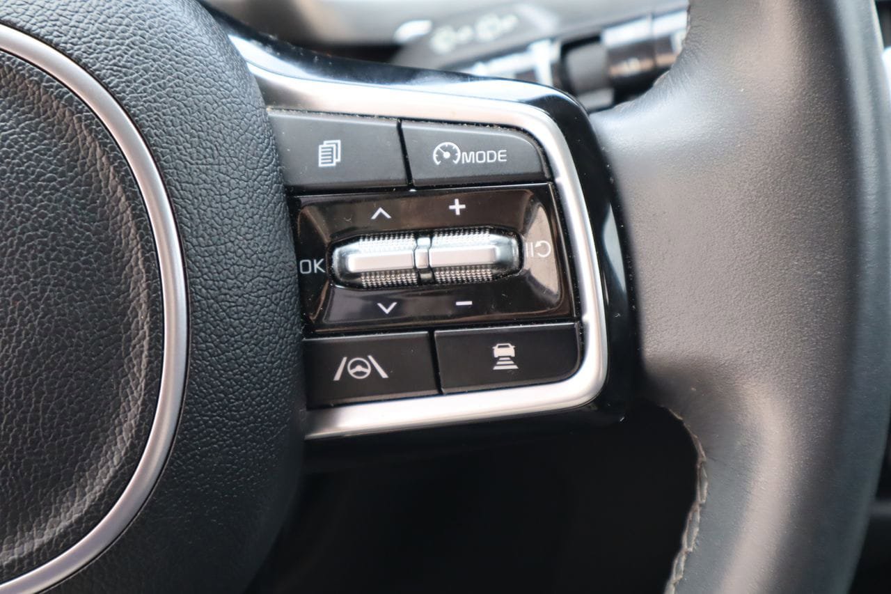 Used 2023 Kia Sorento SX FWD image 14
