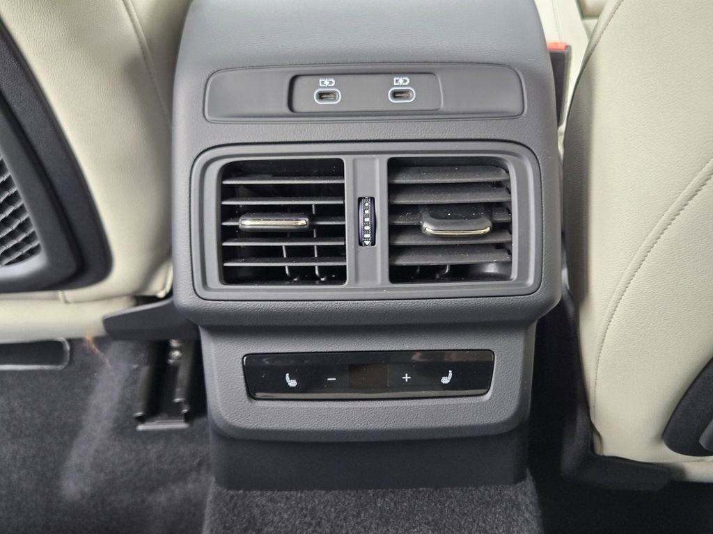 Certified 2025 Audi Q5 Prestige image 36