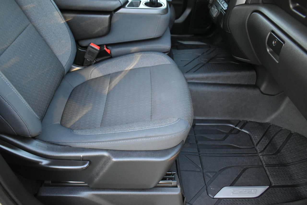 Used 2019 Chevrolet Silverado 1500 LT w/ All-Star Edition image 30