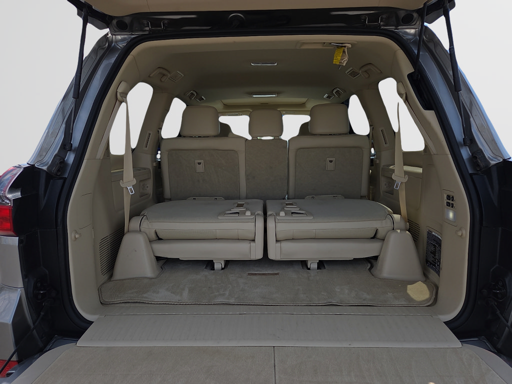 Used 2019 Lexus LX 570 4WD w/ Luxury Package image 10
