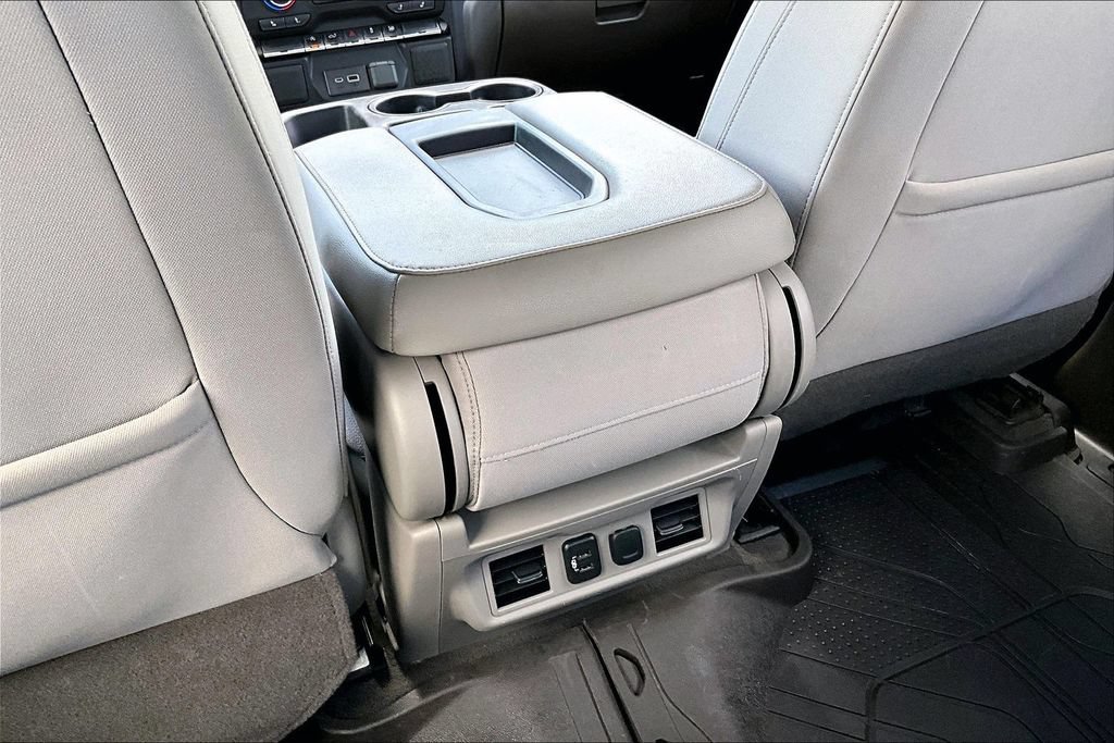 Used 2019 Chevrolet Silverado 1500 LT w/ Texas Edition AWD/4WD image 28