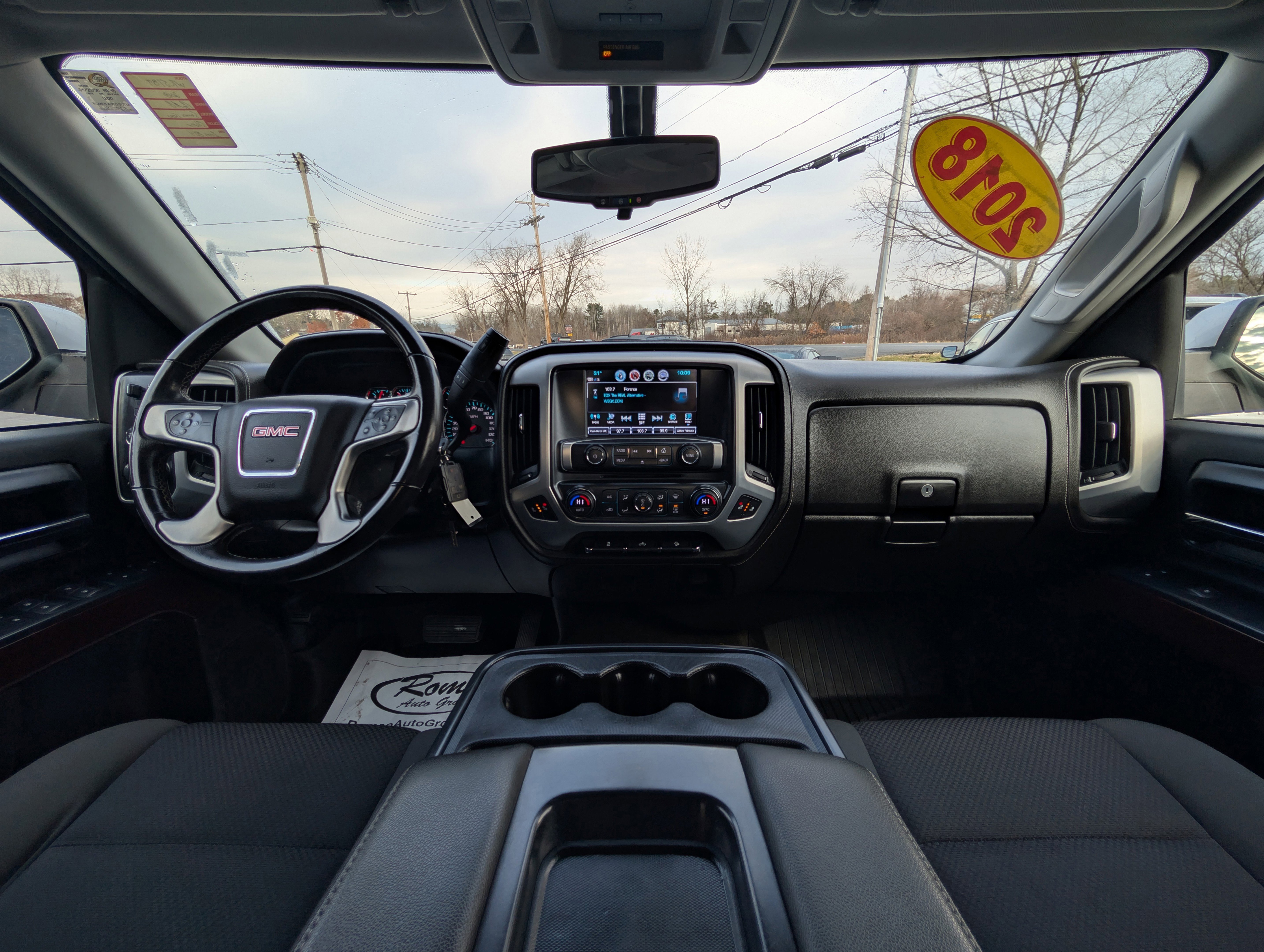 Used 2018 GMC Sierra 1500 SLE w/ SLE Value Package image 2