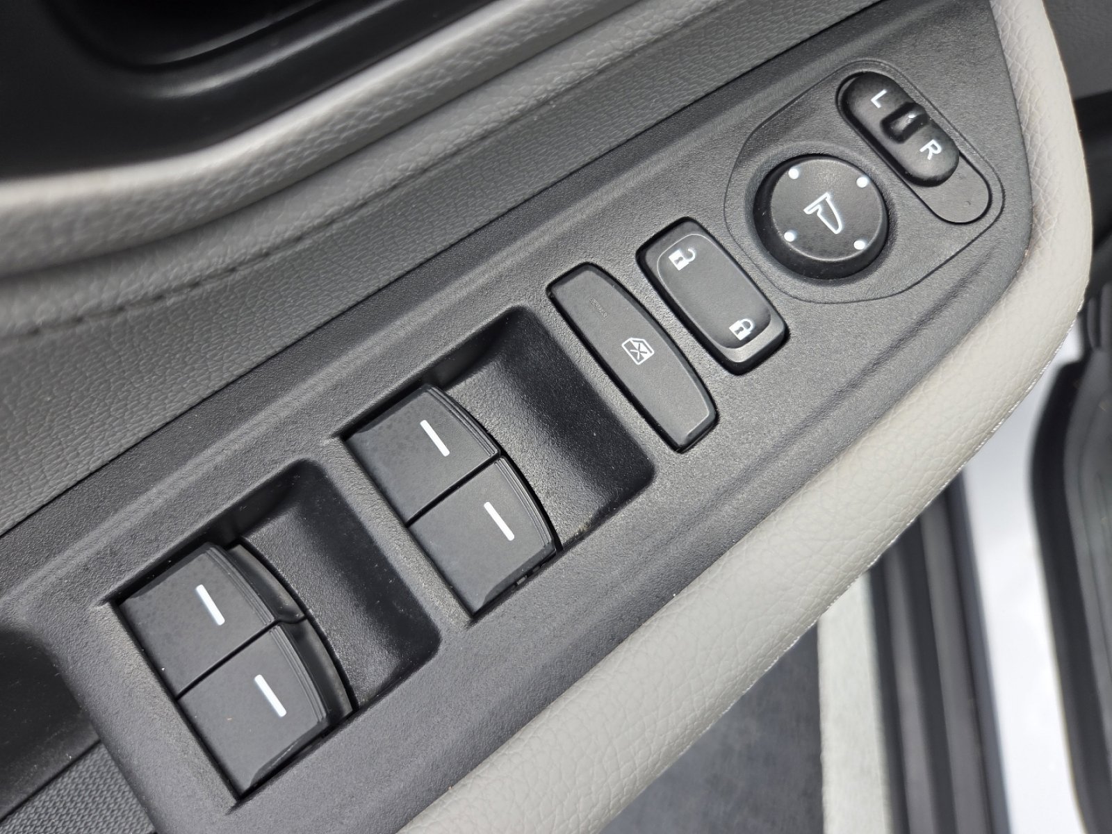 Certified 2024 Honda Odyssey EX-L image 28