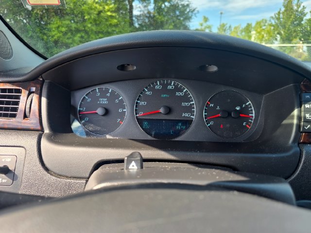 Used 2012 Chevrolet Impala LT FWD image 22