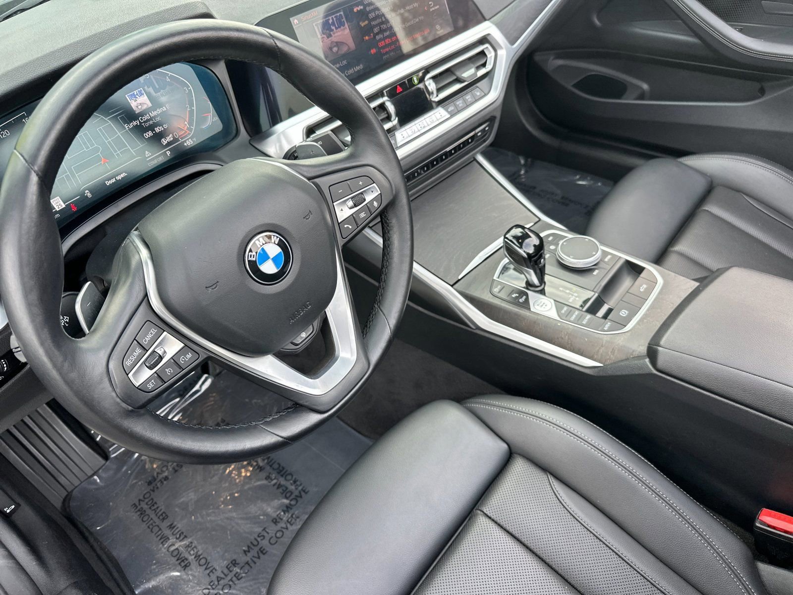 Used 2023 BMW 430i Convertible w/ Premium Package image 11
