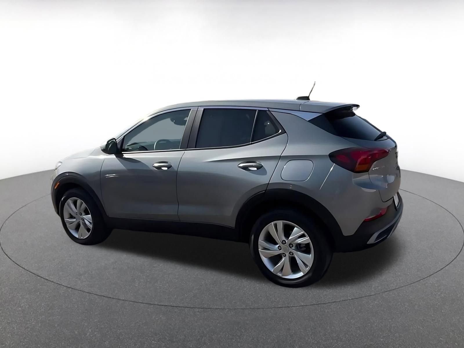 Used 2025 Buick Encore GX Preferred image 10