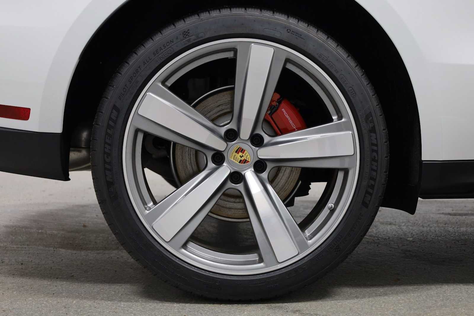 New 2026 Porsche Macan S AWD/4WD image 38