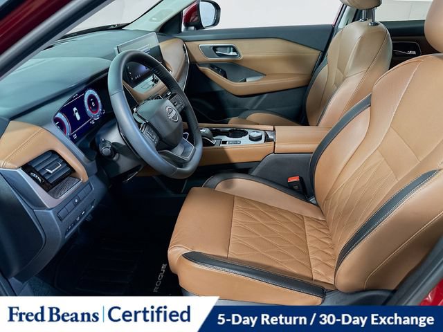 Used 2025 Nissan Rogue Platinum AWD/4WD image 13