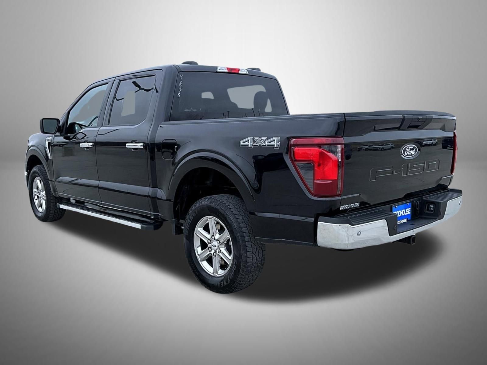 Used 2025 Ford F150 XLT w/ Equipment Group 301A Standard AWD/4WD image 7