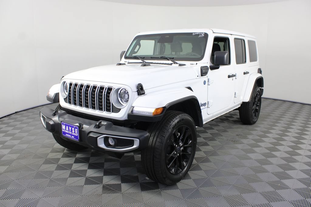 Used 2025 Jeep Wrangler Unlimited Sahara w/ Safety Group AWD/4WD image 20