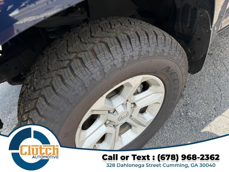 Used 2016 Toyota 4Runner 4WD SR5 Premium image 8