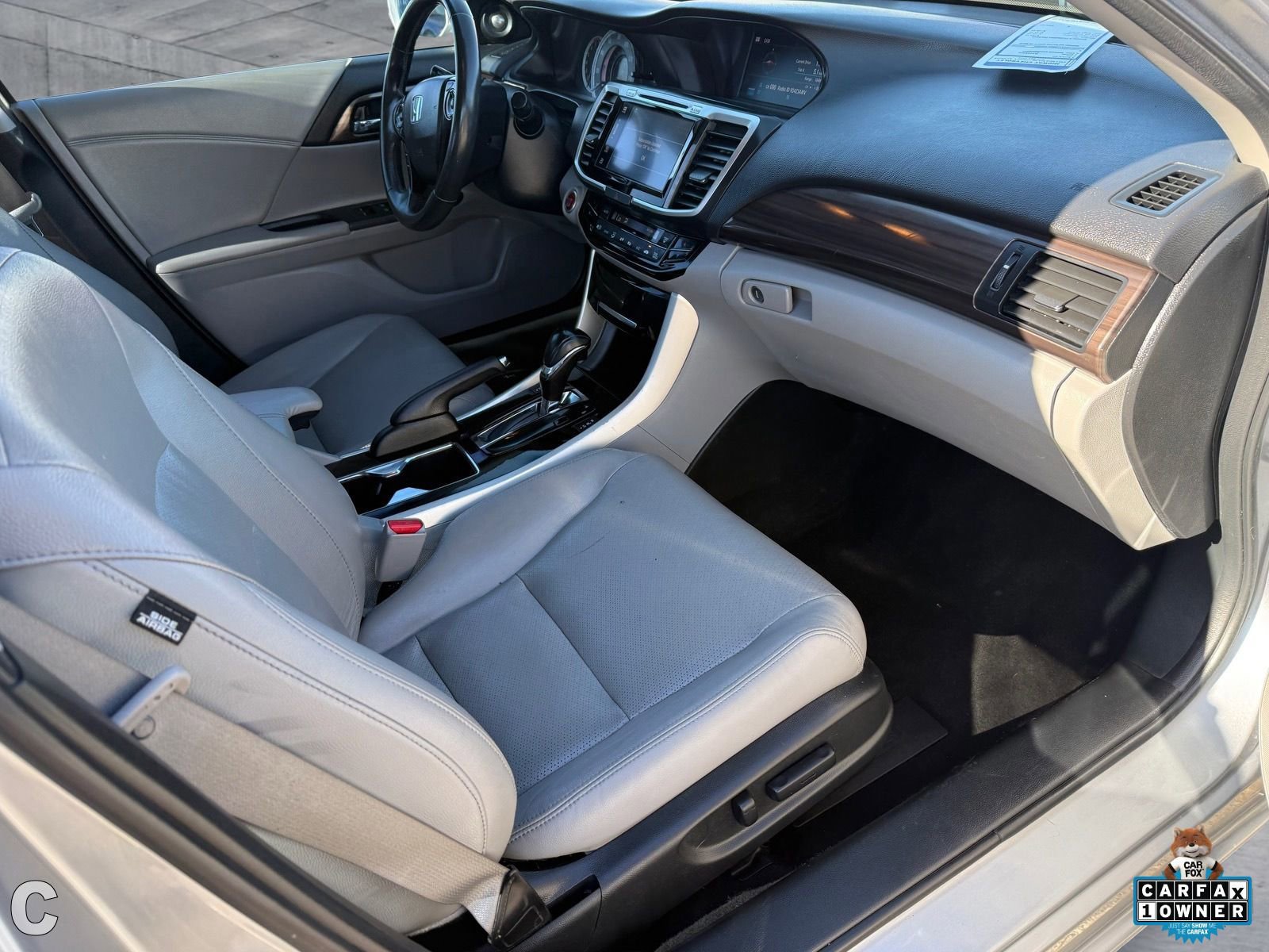 Used 2016 Honda Accord EX-L image 9