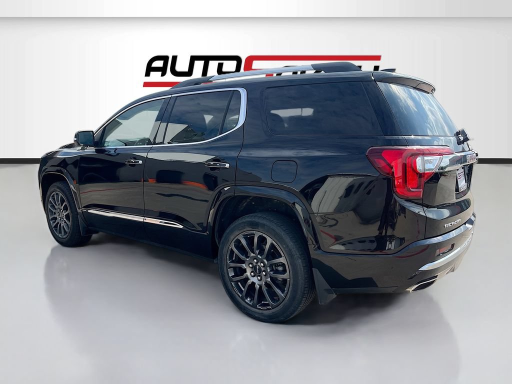 Used 2023 GMC Acadia Denali w/ Black Diamond Edition FWD image 5