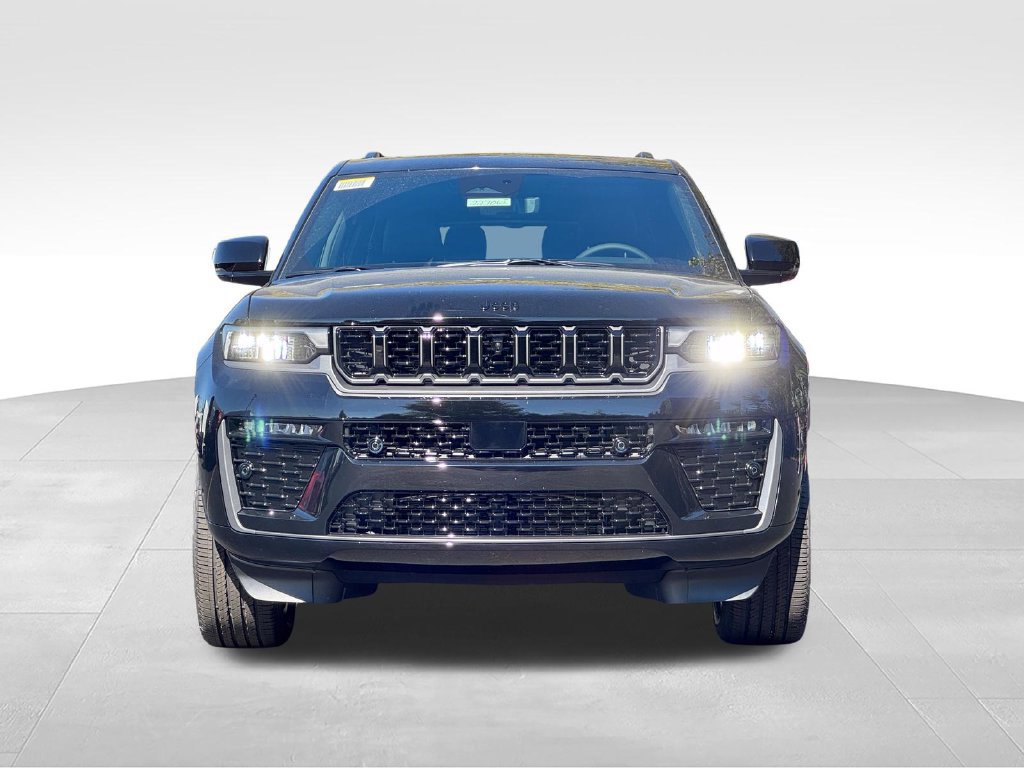 New 2027 Jeep Grand Cherokee L Limited AWD/4WD image 2