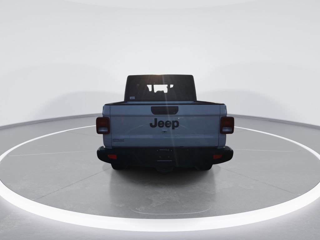 Used 2022 Jeep Gladiator Sport AWD/4WD image 7